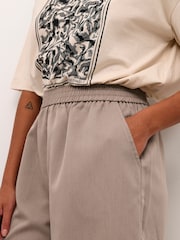 Kaffe Yellow Pernille High-Waisted Wide Leg Shorts - Image 4 of 5