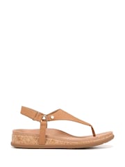 Vionic Wide Fit Kirra II Toe Post Sandals - Image 1 of 7