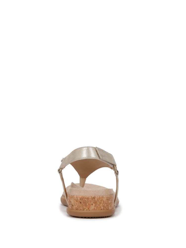 Vionic Wide Fit Kirra II Toe Post Sandals - Image 5 of 10