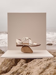 Vionic Pacifica Sandals - Image 8 of 10