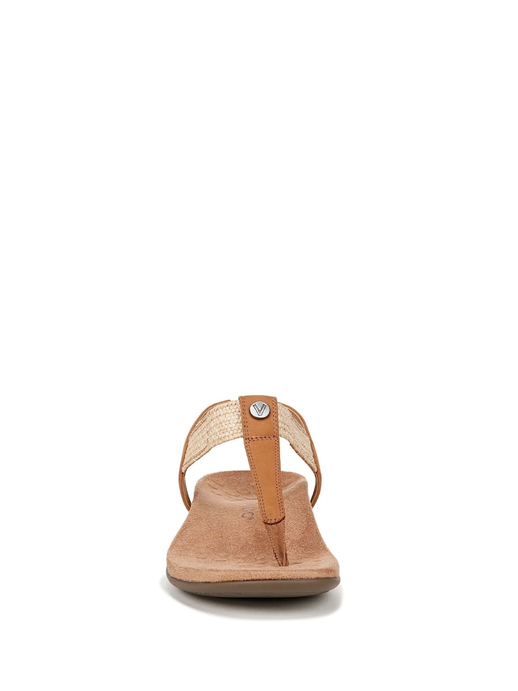 Cream - Vionic Brea Wide Fit Toe Post Sandals - Image 4 of 7