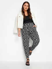 Yours Curve Black Harem Trousers - Image 2 of 4