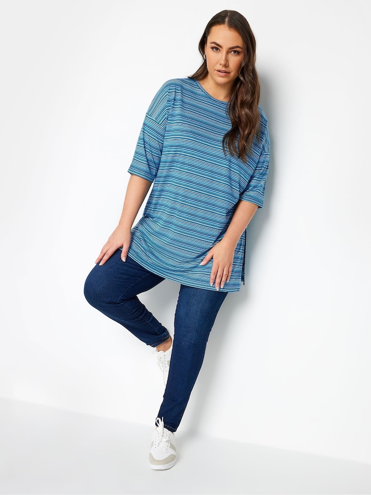 Blau - Yours Curve Gestreiftes Top in Übergröße - Bild 2 von 4 Blau - Yours Curve Gestreiftes Top in Übergröße - Bild 2 von 4
