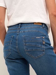 Cream Blue Lone Midrise Waist Denim Shorts - Image 4 of 6
