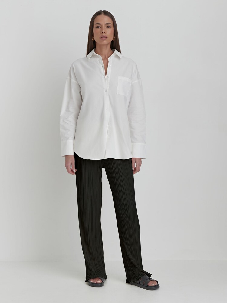 4th & Reckless White Oversized Shayla Open Back 100% Cotton Shirt - Image 1 of 5