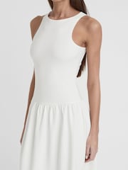 4th & Reckless White Shannon Jersey Drop Waist Dress - Image 4 of 5