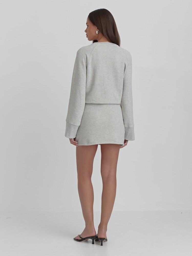 4th & Reckless Grey Oversized Catherine Sweatshirt - Image 5 of 5 4th & Reckless Grey Oversized Catherine Sweatshirt - Image 5 of 5