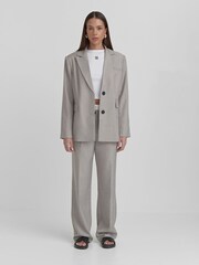4th & Reckless Grey Oversized Taylor Tailored Blazer - Image 4 of 5