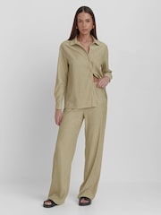 4th & Reckless Green Charlo Textured Straight Leg Trousers - Image 3 of 4