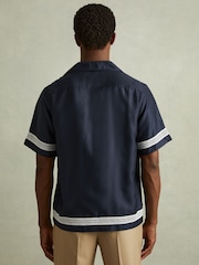 Reiss Navy/White Sharday Relaxed Embroidered Trim Cuban Collar Shirt - Image 4 of 5