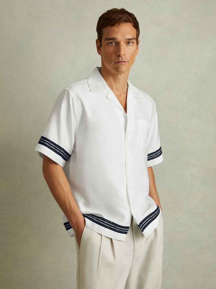 Reiss White/Navy Sharday Relaxed Embroidered Trim Cuban Collar Shirt - Image 1 of 5