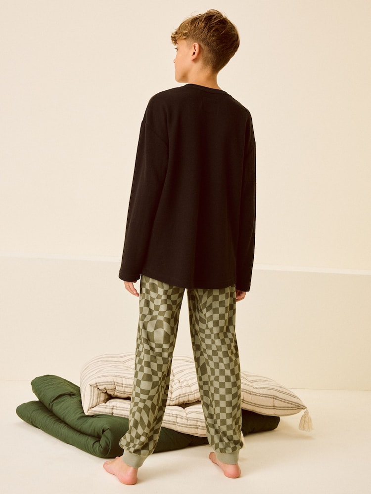 Black/Green Checkerboard - Kuscheliger Fleece-Pyjama (3–16 Jahre) - Bild 2 von 8 Black/Green Checkerboard - Kuscheliger Fleece-Pyjama (3–16 Jahre) - Bild 2 von 8