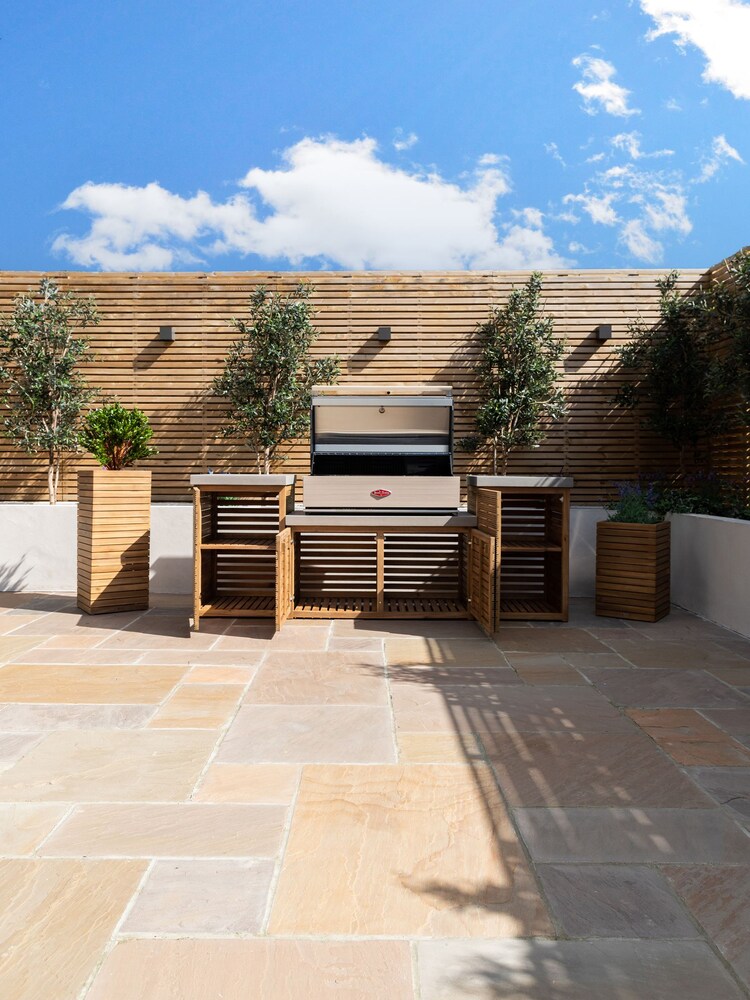Maze Natural Bali Outdoor Kitchen with Beef Eater 5 Burner BBQ - Image 2 of 5