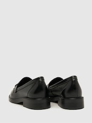 Schuh Lina Usnjeni mokasini s čopiči - Slika 3 iz 4