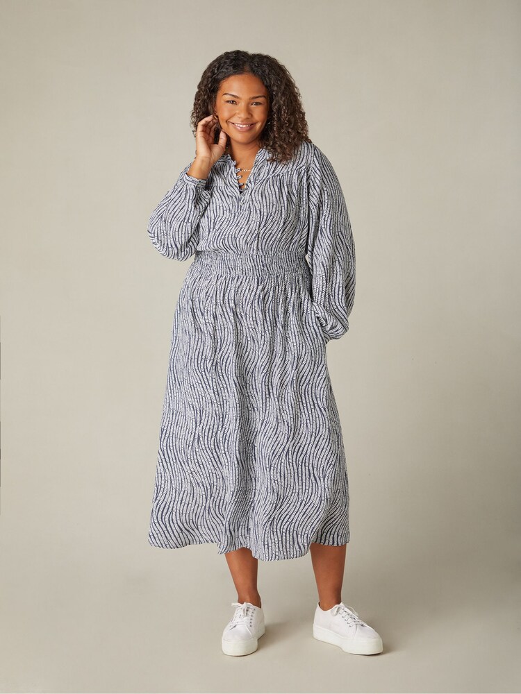 Live Unlimited Grey Curve Leaf Print Shirred Waist Midaxi Dress - Image 1 of 4 Live Unlimited Grey Curve Leaf Print Shirred Waist Midaxi Dress - Image 1 of 4