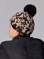 smALLSAINTS Leopard Print Kaia Knitted Beanie - Image 3 of 7