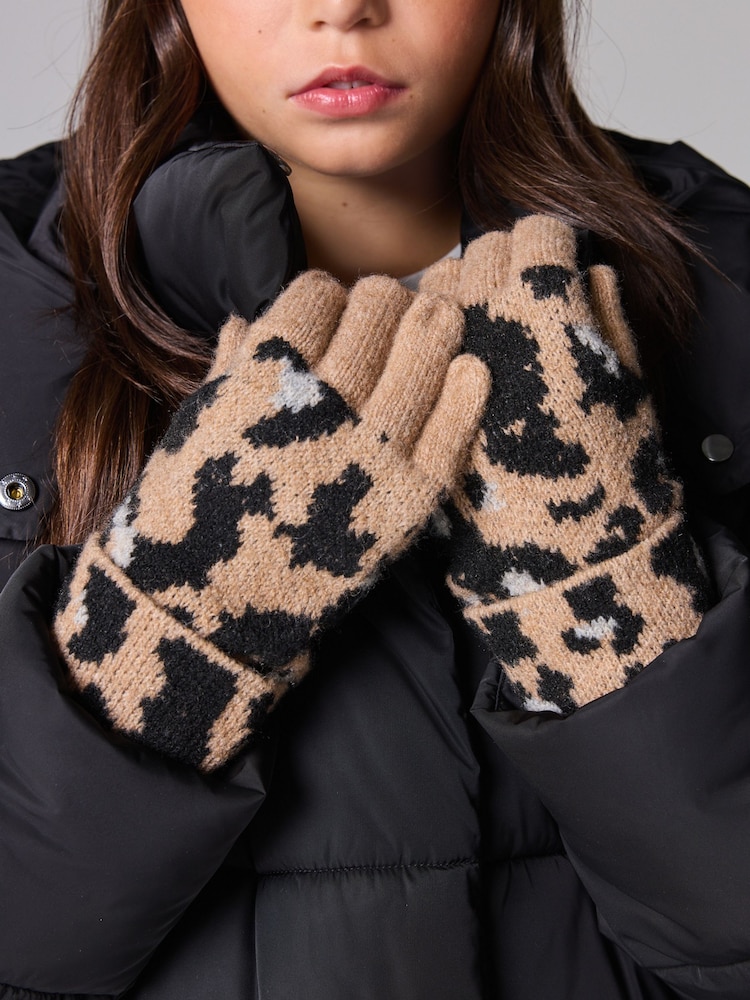 smALLSAINTS Leopard Print Kaia Knitted Beanie - Image 3 of 3