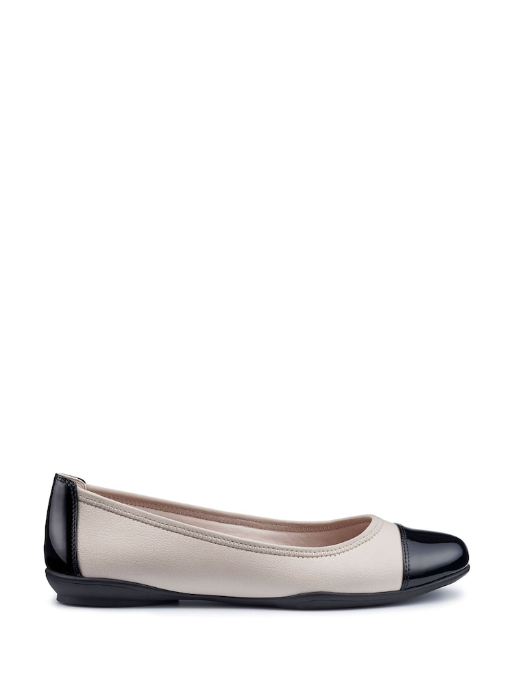 črna - Hotter Ivy Slip-On Čevlji - Slika 1 iz 3