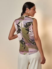 Green Patch Print V-Neck Sleeveless Blouse - Image 3 of 6