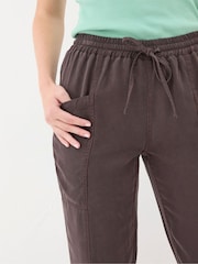 FatFace Lyme Brown Cargo Cuffed Joggers - Image 4 of 5