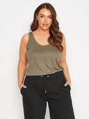 Yours Curve Black Jogger Shorts - Image 1 of 7