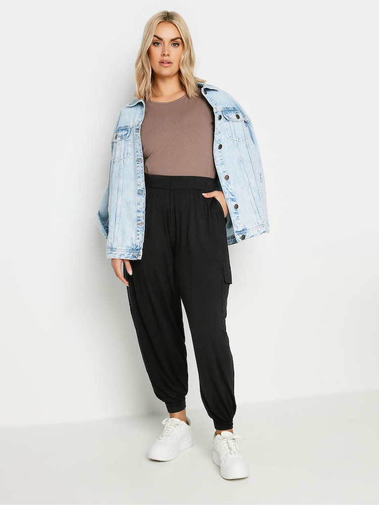 Negro - Yours Curve Cargo Pocket Harem Joggers - Imagen 2 de 5 Negro - Yours Curve Cargo Pocket Harem Joggers - Imagen 2 de 5