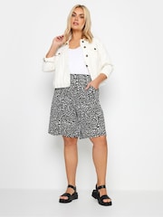 Yours Curve Black Chrome Floral Print Shorts - Image 2 of 4