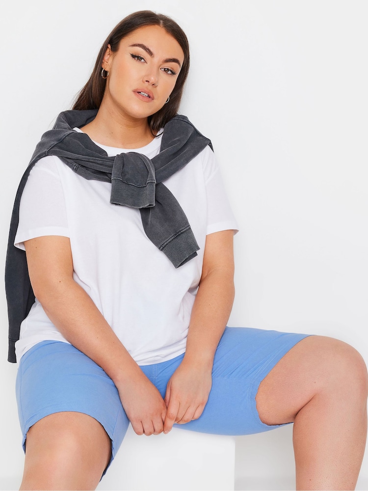 Mittelblau - Yours Curve Coole 100 % Baumwollshorts - Bild 2 von 5 Mittelblau - Yours Curve Coole 100 % Baumwollshorts - Bild 2 von 5