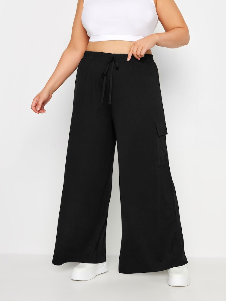 Negro - Pantalones cargo de pernera ancha de punto de Yours Curve - Imagen 1 de 5 Negro - Pantalones cargo de pernera ancha de punto de Yours Curve - Imagen 1 de 5