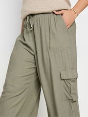 Yours Curve Khaki Green Linen Wide Leg Cargo Trousers - Image 5 of 6