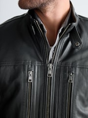 Negro - Chaqueta utilitaria de piel con forro de borreguito Signature - Imagen 3 de 10