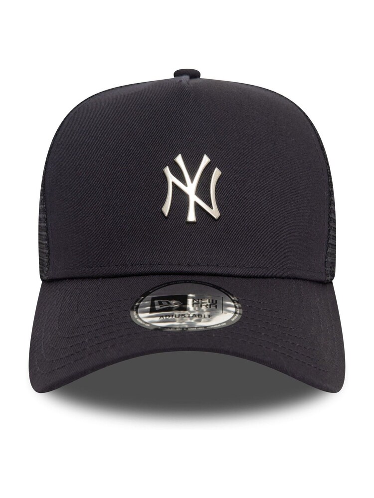 New Era Mens Blue 100% Cotton New York Yankees 9FORTY E-Frame Trucker Cap - Image 2 of 5