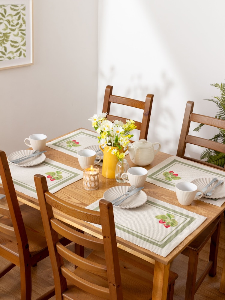 Evans Lichfield Green Strawberry Set Of Table Placemats 46x36cm - Image 1 of 6