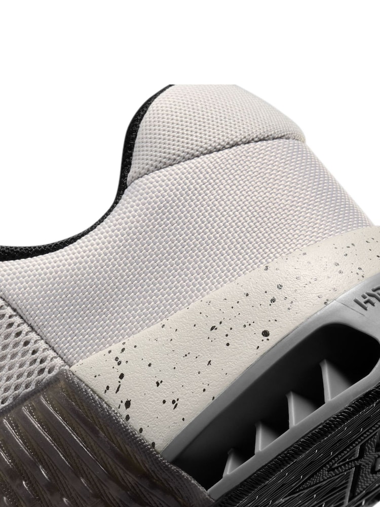 Nike Grey/Black Metcon 9 Gym Trainers - Image 13 of 13