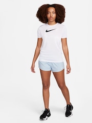 Blanco - Camiseta de manga corta con diseño gráfico y logo Dri-FIT de Nike - Imagen 3 de 4