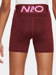 Красный - Nike Pro Dri-FIT 3 Inch Super High Waist Shorts - Изображение 2 из 5