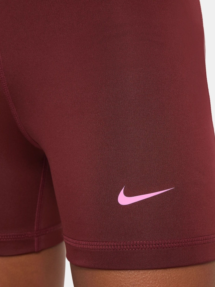 Красный - Nike Pro Dri-FIT 3 Inch Super High Waist Shorts - Изображение 5 из 5