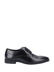Hush Puppies Ezra School Shoes - 4的图像1｝