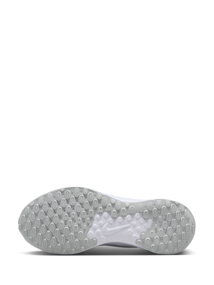 Nike White Revolution 7 Road Running Trainers - Image 9 of 9