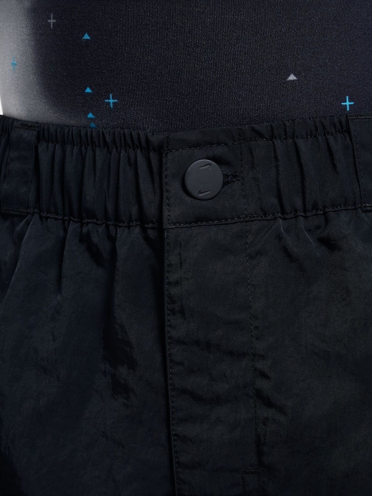 Nike Black Woven Cargo Shorts - Image 6 of 6