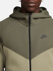 Nike Dark Green Tech Fleece Zip-Up Hoodie - Image 5 of 16