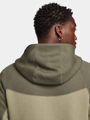 Nike Dark Green Tech Fleece Zip-Up Hoodie - Image 9 of 16