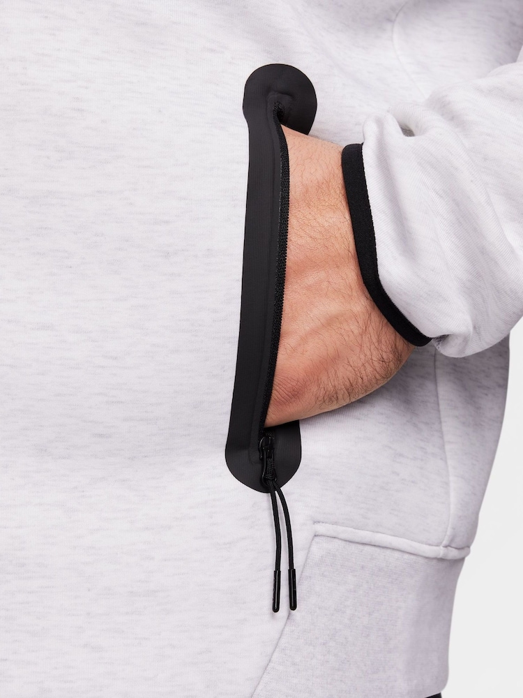 Nike Light Grey Tech Fleece Zip-Up Hoodie - Image 13 of 17