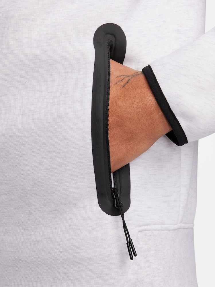 Nike Light Grey Tech Fleece Zip-Up Hoodie - Image 7 of 17