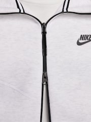Nike Light Grey Tech Fleece Zip-Up Hoodie - Image 8 of 17