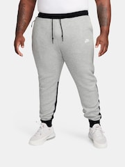 Nike Black/Grey Tech Fleece Joggers - Image 10 of 16