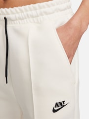 Nike White Tech Fleece Mid Rise Joggers - Image 5 of 9