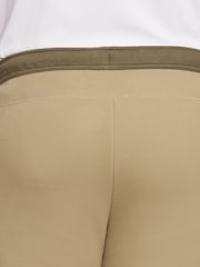 Nike Dark Green Tech Fleece Joggers - Image 15 of 15