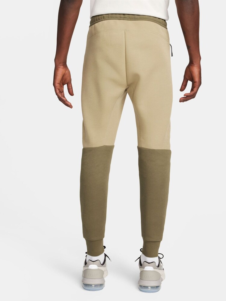 Nike Dark Green Tech Fleece Joggers - Image 2 of 15