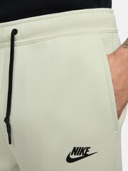 Nike Cream Tech Fleece Joggers - Image 4 of 10